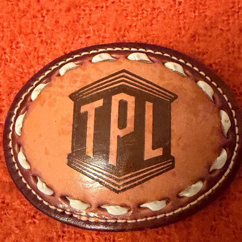 Cool leather belt buckle